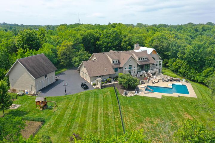 8108 Harriott Road  Dublin OH 43017 photo