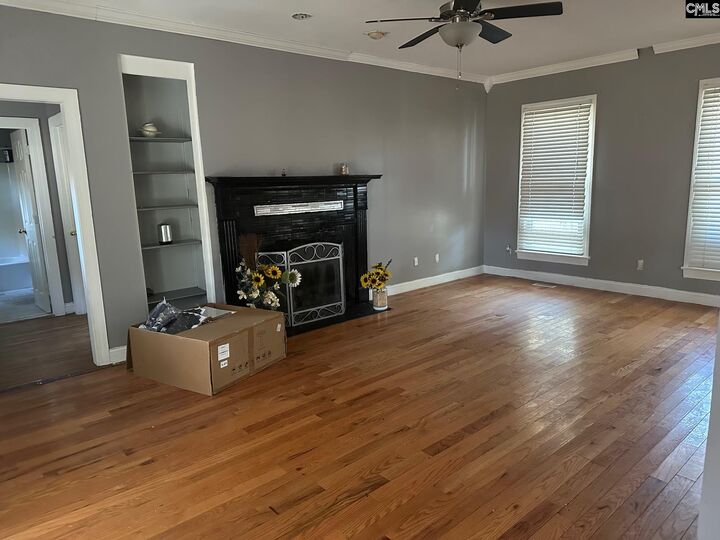 Property Photo: 224 N Woodlake SC 29229