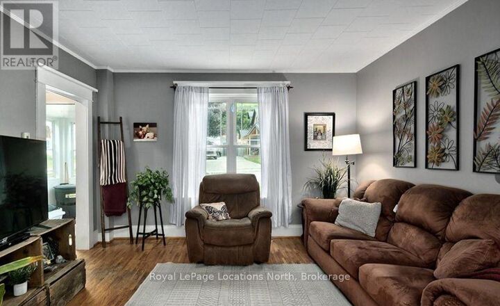 Property Photo:  171 Boucher Street East  ON N4L 1B7 