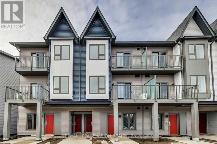 Property Photo:  2635 William Jackson Drive 310  ON L1X 0L2 