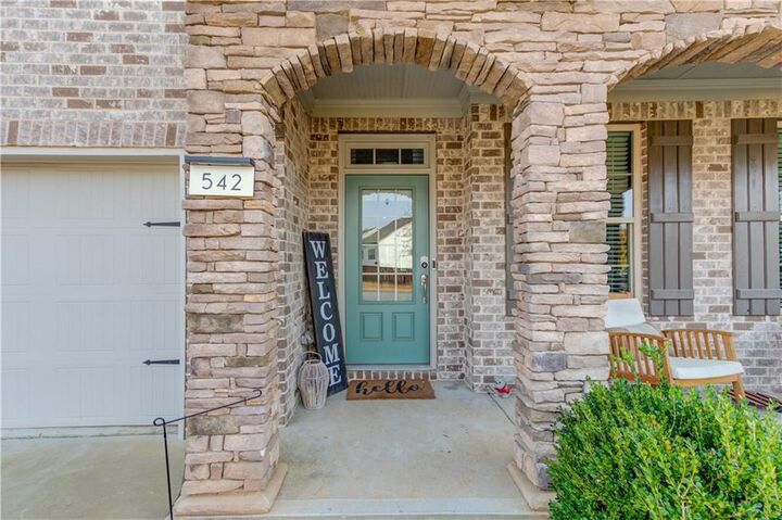 Property Photo:  542 Flyingbolt Run  GA 30115 