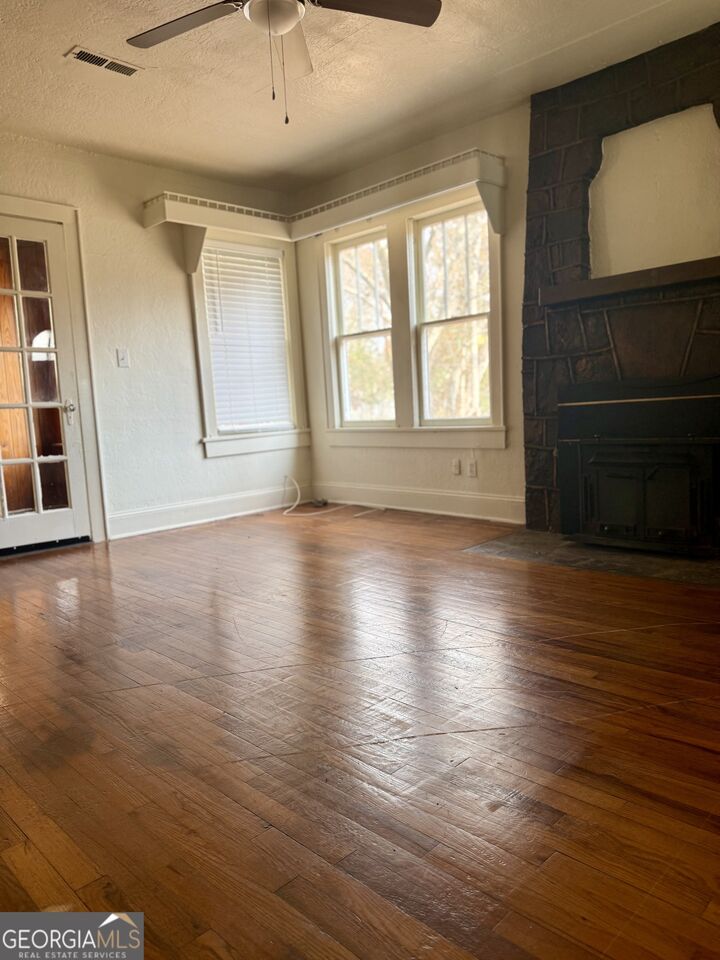 Property Photo: 204 Cherry Street SW GA 30165