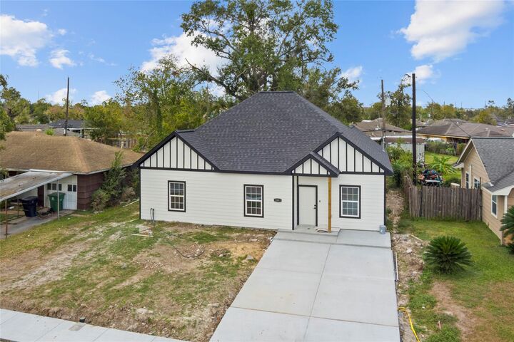 12011 Coulson Cir  Houston TX 77015 photo