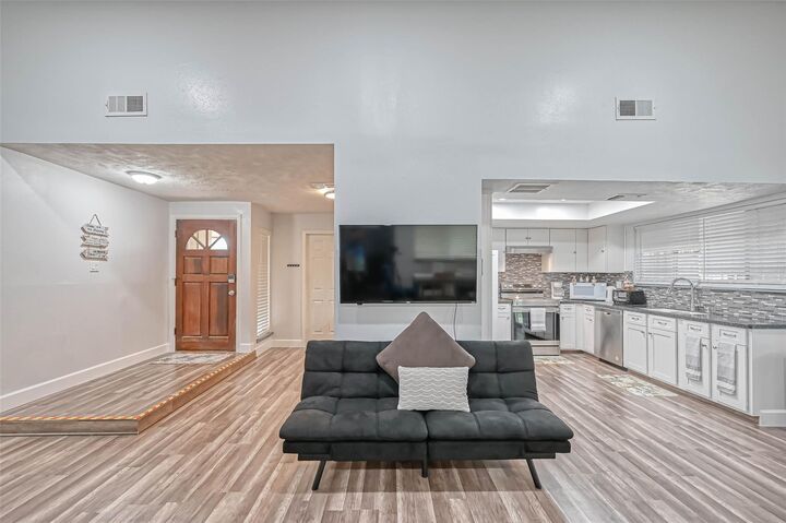 Property Photo: 11618 Corona Lane TX 77072