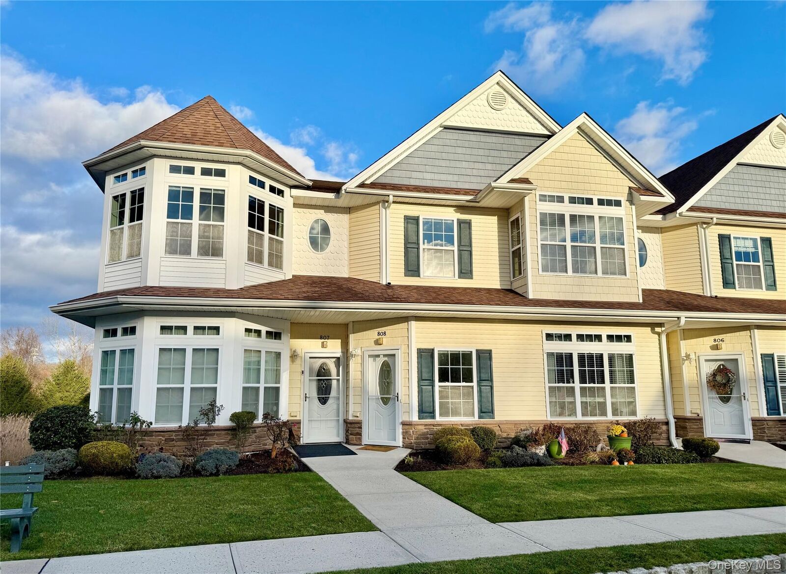 Property Photo: 808 Egrets Landing NY 10512