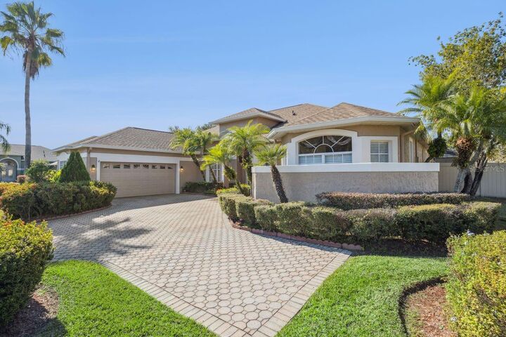 Property Photo:  14420 Hatchee Court  FL 32837 