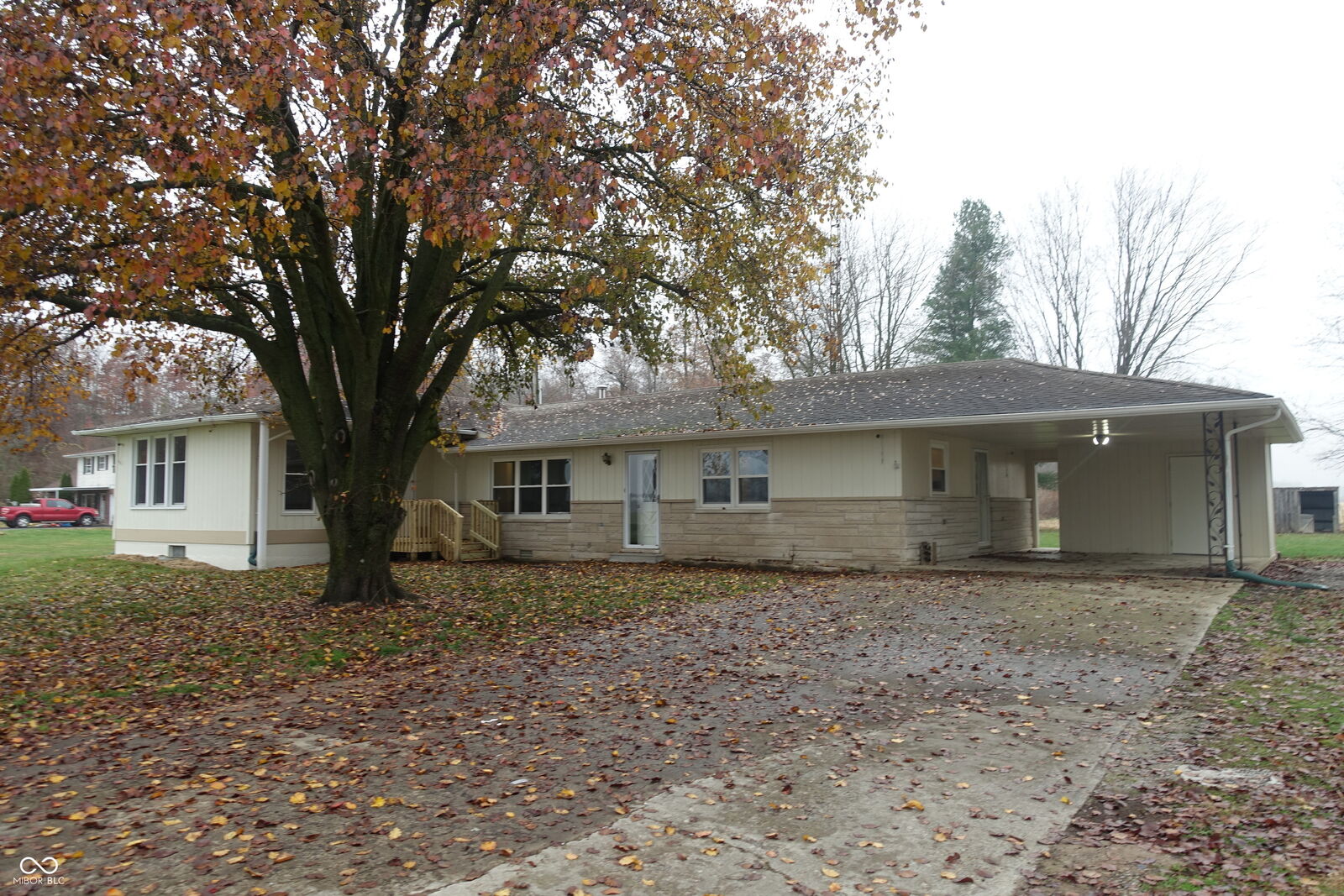 Property Photo:  5804 W County Road 150 South  IN 47260 