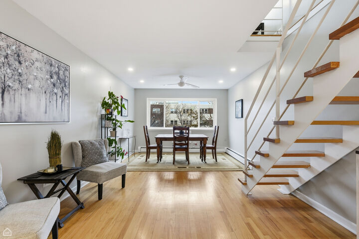 Property Photo: 6619 N Sheridan Road 401 IL 60626