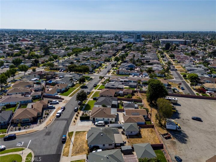 Property Photo: 9727 Glandon St CA 90601