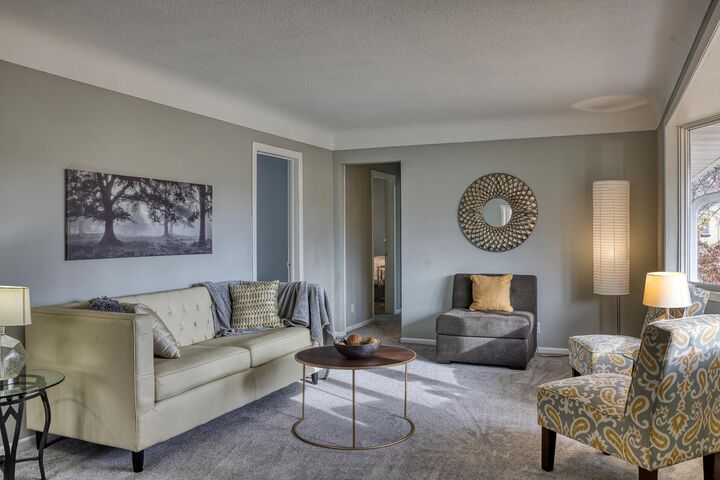 Property Photo:  4801 Louisiana Avenue N  MN 55428 