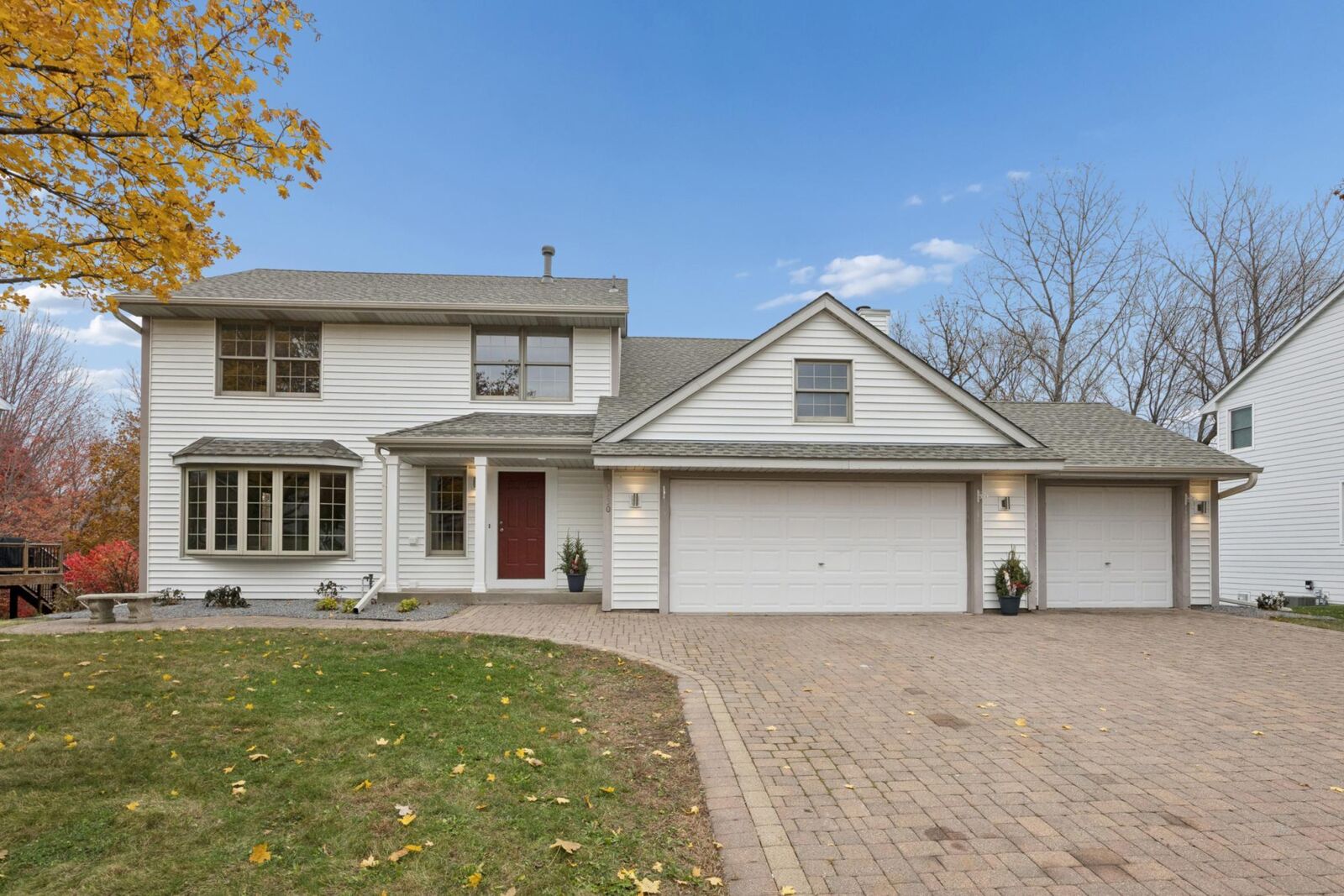 Property Photo:  3930 Thames Avenue  MN 55123 