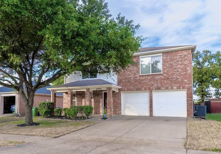 Property Photo: 2904 Post Oak Drive TX 75159