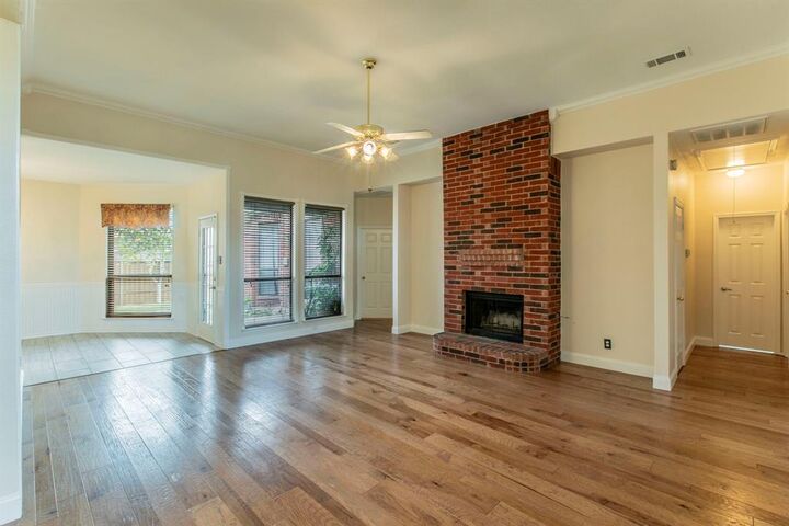 Property Photo: 1416 Holveck Drive TX 75104