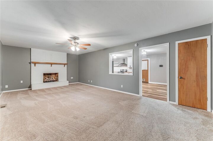 Property Photo: 204 W Edmondson Avenue AR 72764