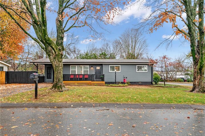 101 E Bertha Street  Fayetteville AR 72703 photo