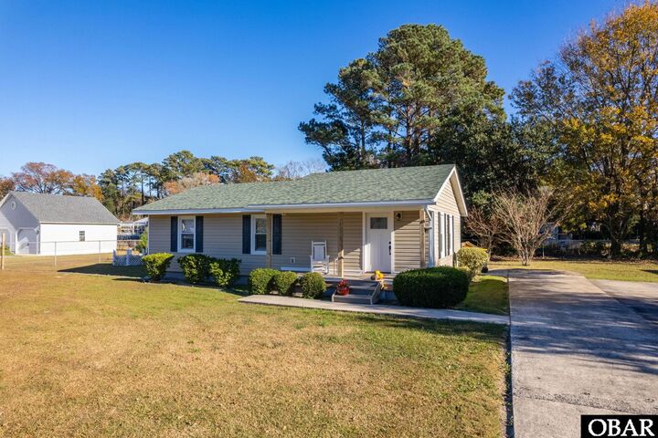 Property Photo:  102 George Tom Court  NC 27954 