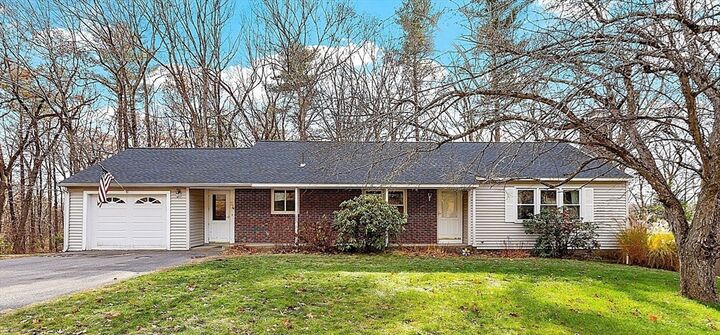 24 North St  Leominster MA 01453 photo