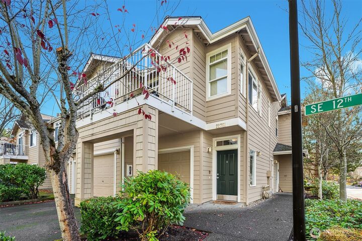 Property Photo: 22751 SE 12th Lane WA 98075