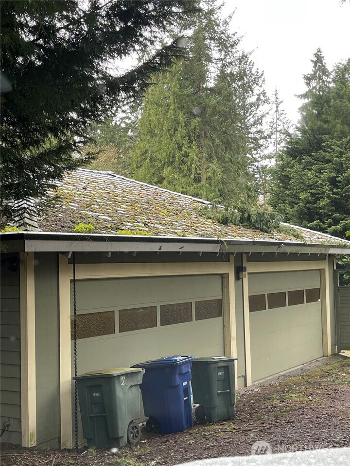 Property Photo:  16503  76th Avenue NE  WA 98028 