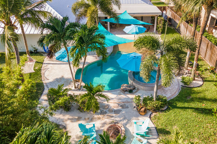 Property Photo: 1560 SW 16th Street FL 33486