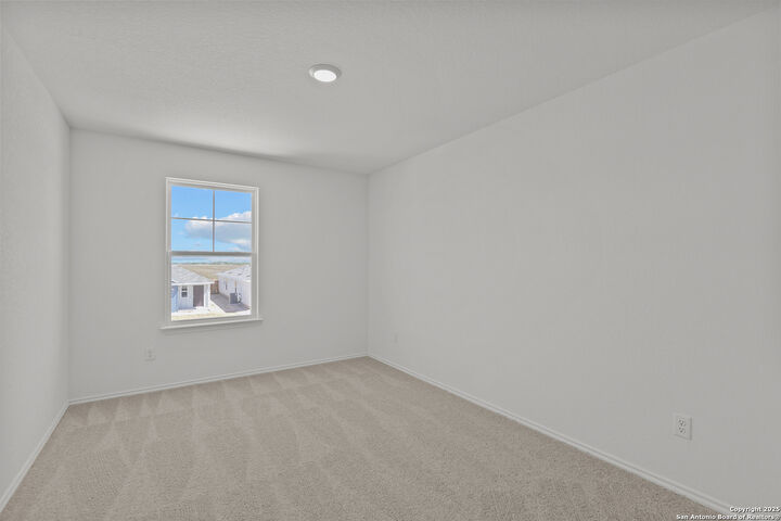 Property Photo:  4053 Bermuda Ln  TX 78155 