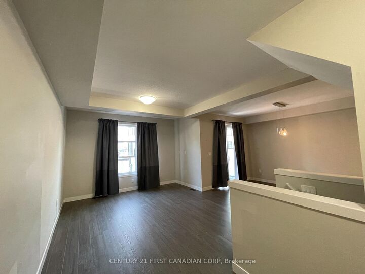 Property Photo:  856 West Village Square 856  ON N6H 0J7 