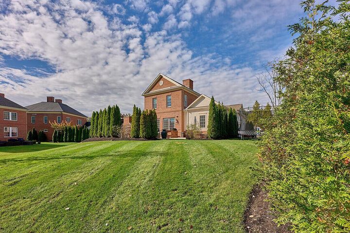 Property Photo:  3920 Lewis Link  OH 43054 