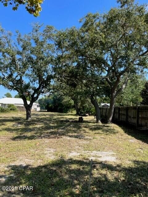 Property Photo: 2713 N Pleasant Oak Court FL 32408