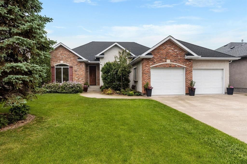 Property Photo:  134 Granitepark Boulevard  MB R5G 1Y2 