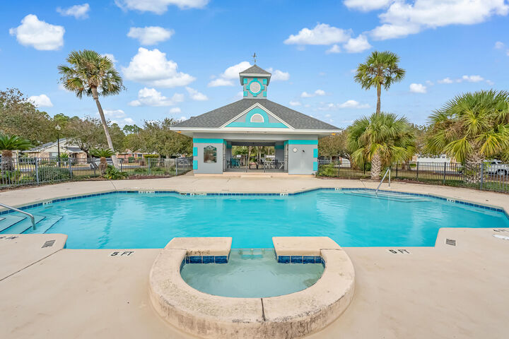 Property Photo:  9773 Leeward Way  FL 32566 