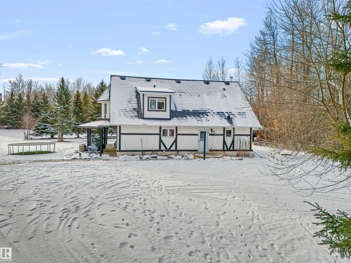 Property Photo: 75042 Twp Road 464 AB T0C 0A0