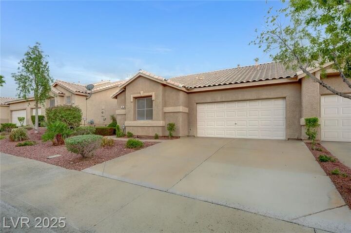 Property Photo: 197 Bailey Island Drive NV 89074
