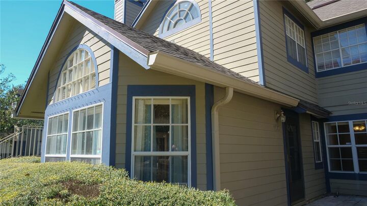 Property Photo: 964 Helmsley Court 100 FL 32746