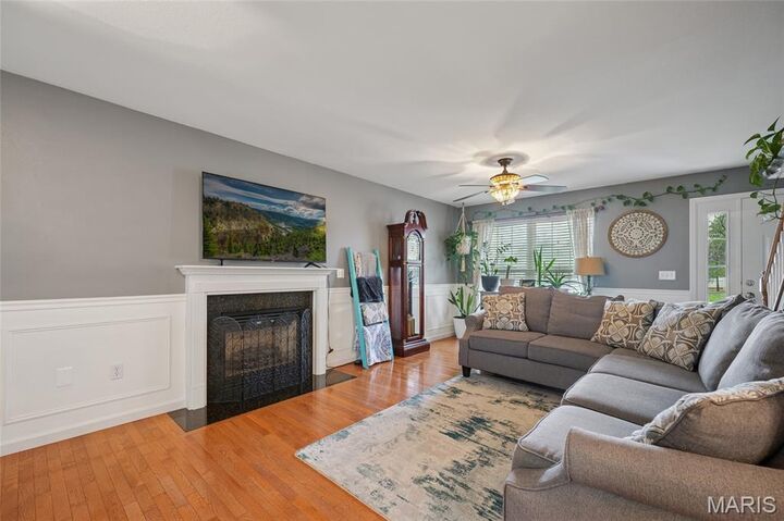 Property Photo: 2307 Garden Lane MO 63028