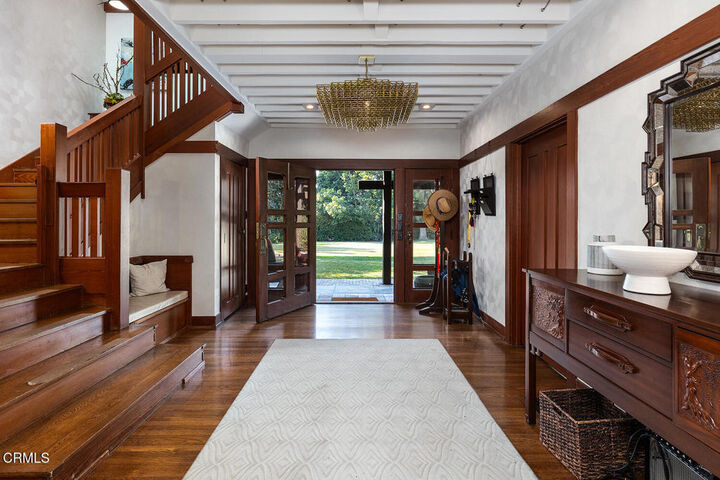 Property Photo: 1344 Hillcrest Avenue CA 91106