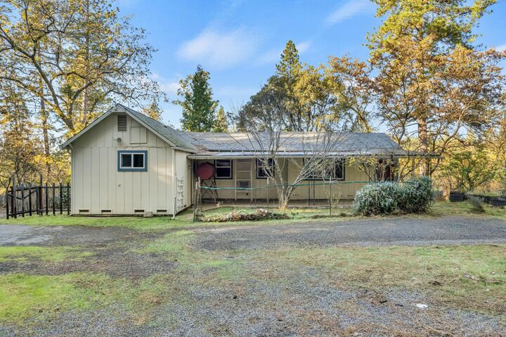 Property Photo:  1740 Airport Court  CA 95667 