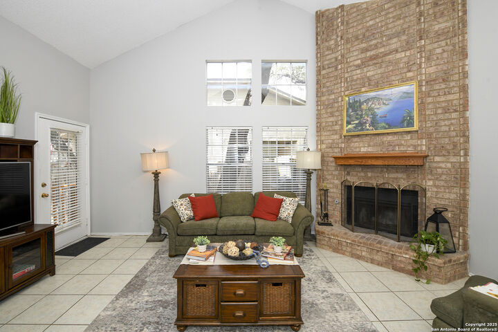 Property Photo: 9536 W Dover Ridge TX 78250