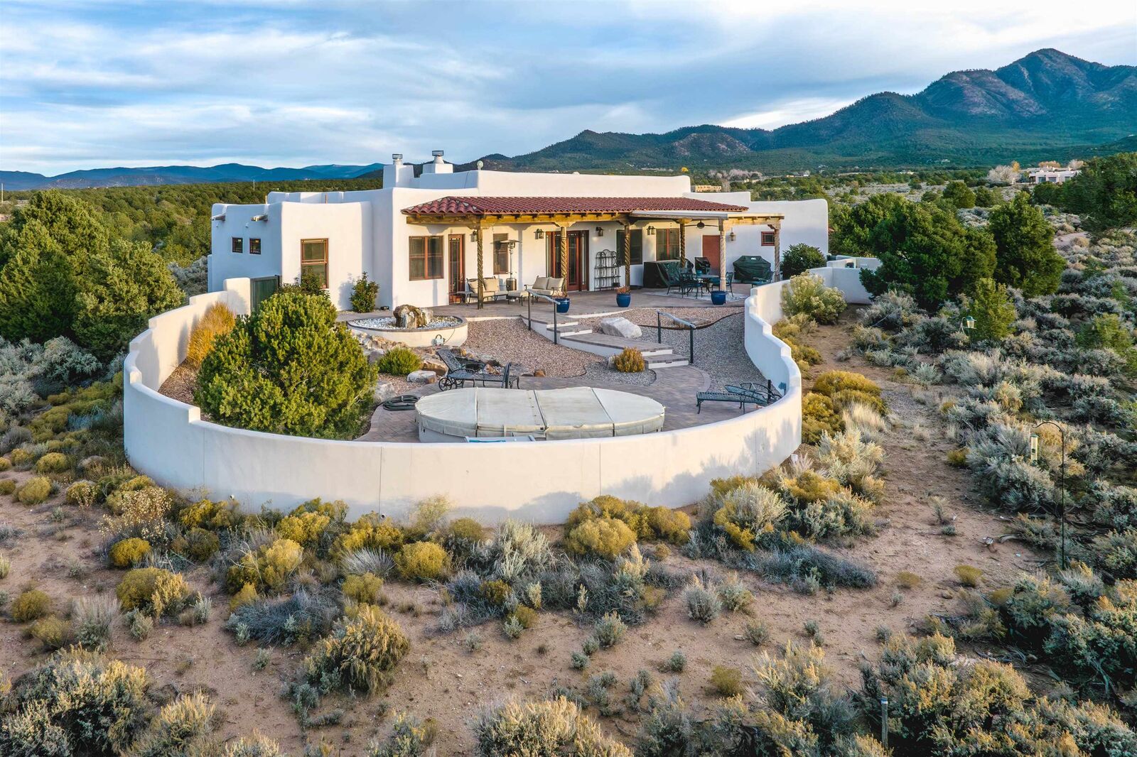 Property Photo: 91 Calle Mirador NM 87557-2740