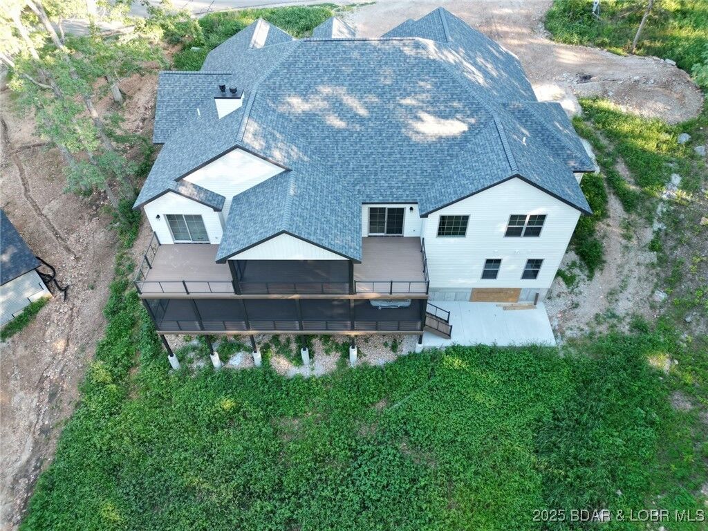 Property Photo:  195 Oakmont Avenue  MO 65049 