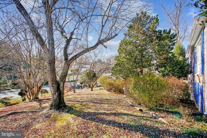 Property Photo: 6144 Chesterbrook Road VA 22101