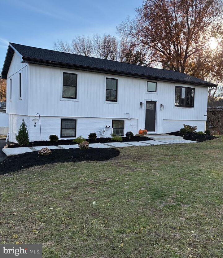 Property Photo:  60 Waverly Avenue  PA 17601 