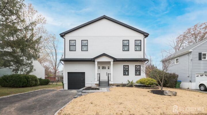 Property Photo:  21 Heathcote Avenue  NJ 08817 