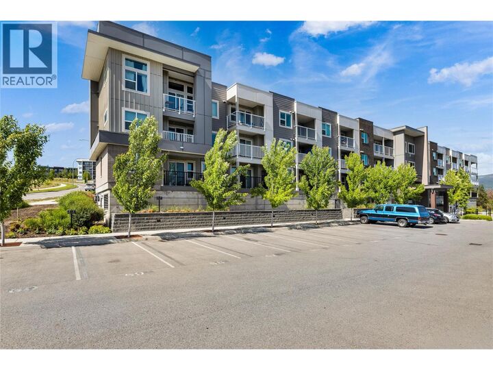 Property Photo:  695 Academy Way 119  BC V1V 0C7 