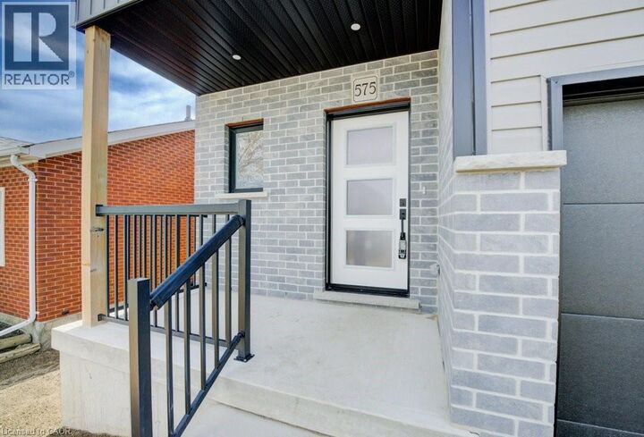Property Photo:  575 Guelph Street Upper  ON N2H 5Y2 