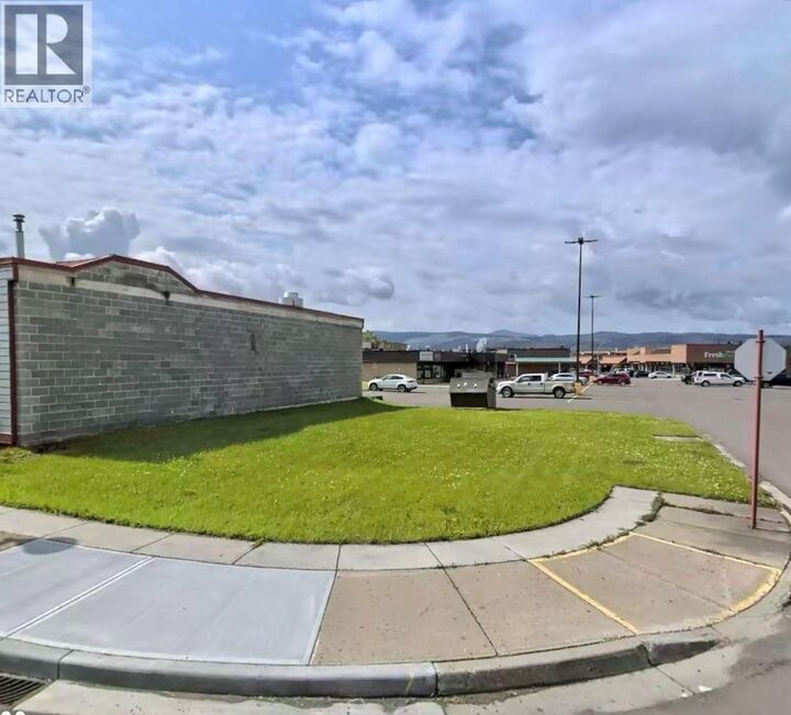 310 Iles Way Other — photo 1