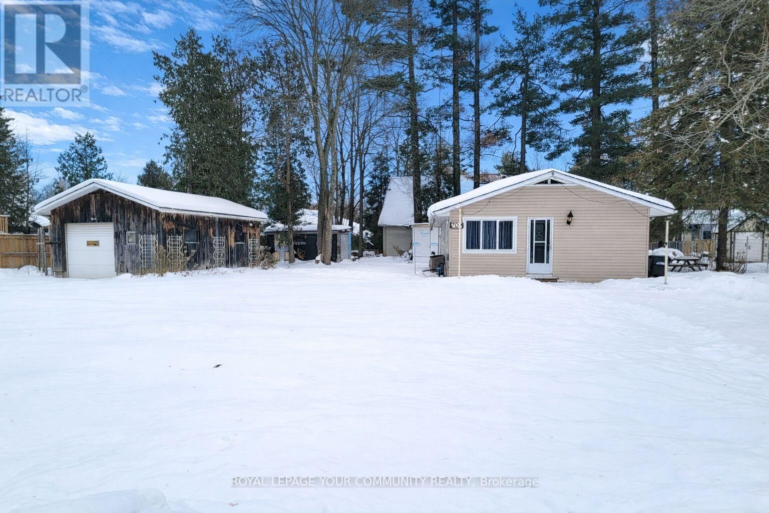 Property Photo:  709 Roberts Road  ON L9S 2E4 