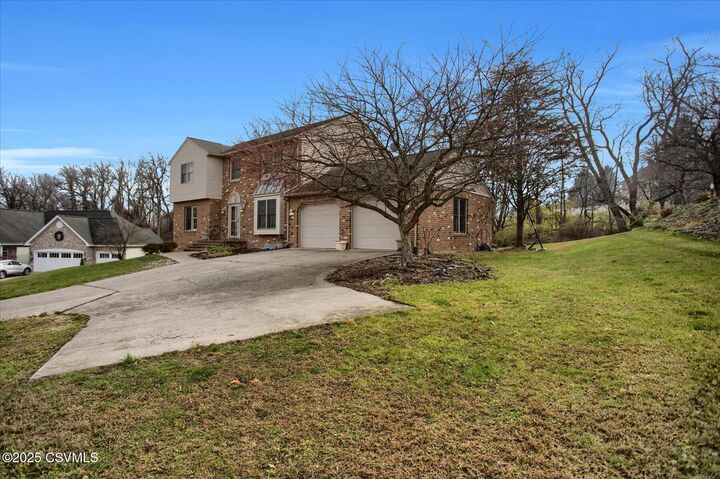 Property Photo: 676 Villa Vista Avenue PA 17837