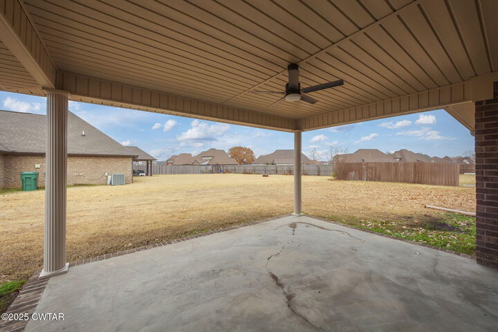 Property Photo:  335 Short Leaf Drive  TN 38355 