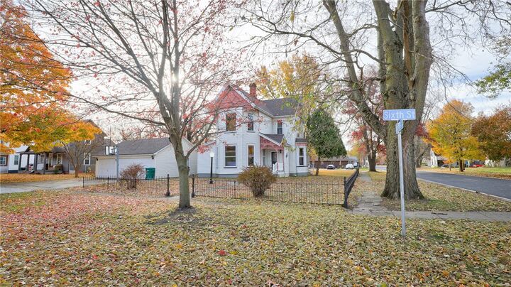 Property Photo: 600 S Don Ryan Street IL 61929