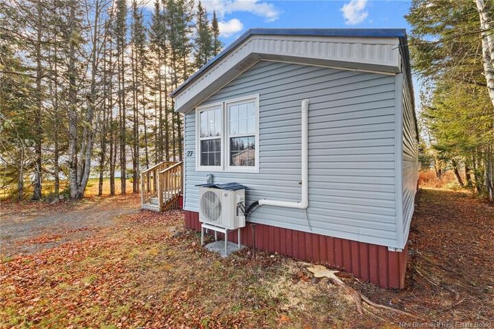 Property Photo:  27 Hill Street  NB E3B 6W2 